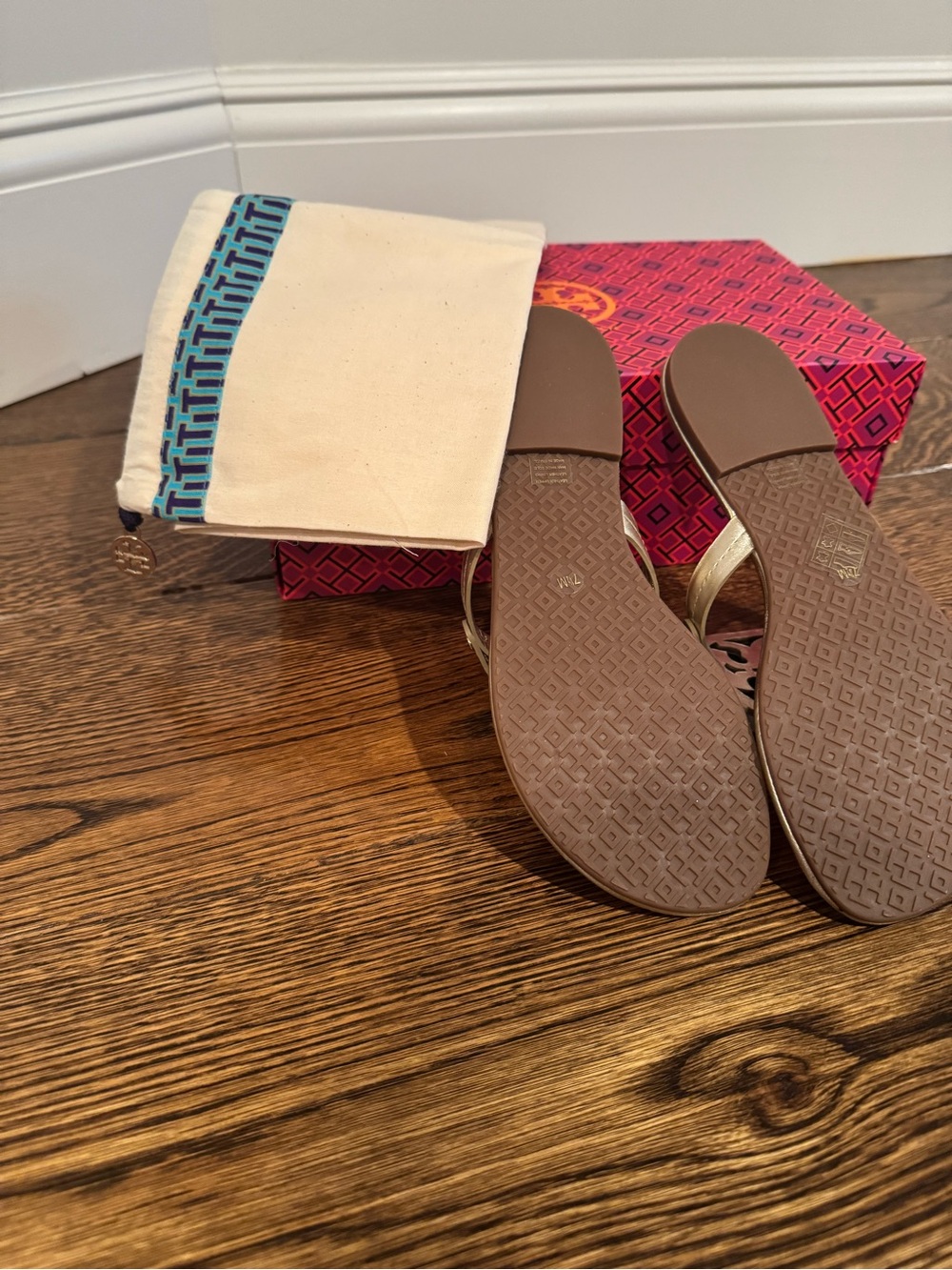 Tory Burch Metallic Gold Miller Logo Thong Sandals - Picture 4 of 5